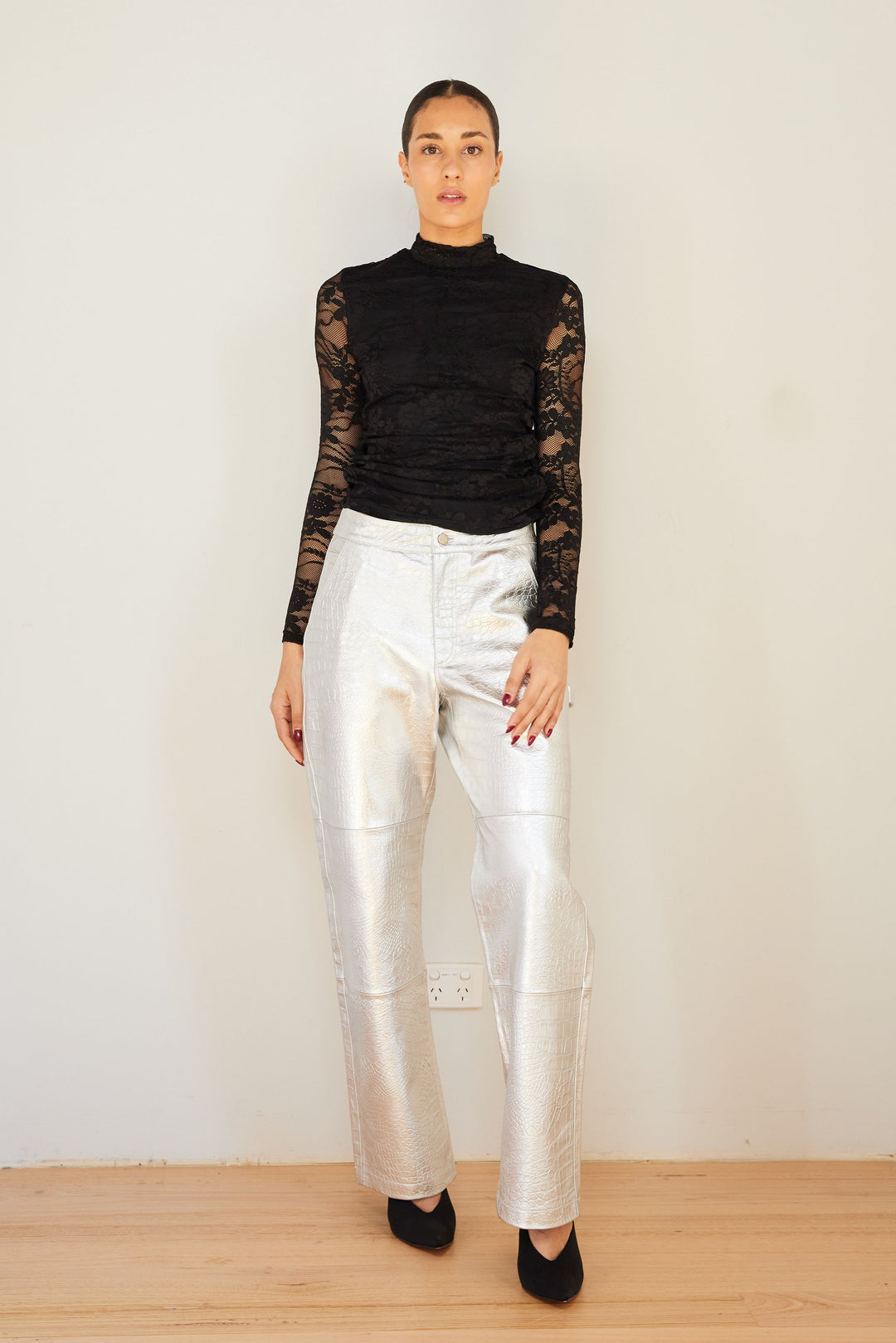 LORNE TOP ROOK BLACK