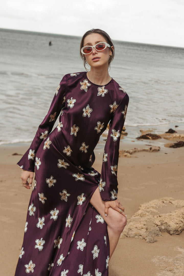 Monument Dress Merlot Lillies