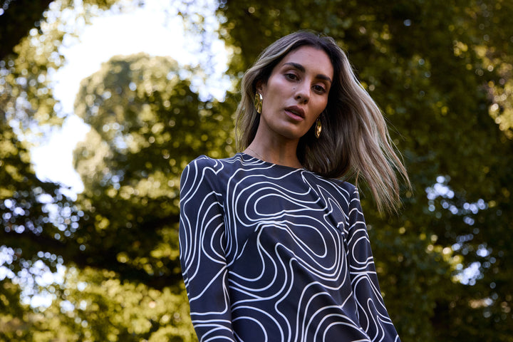 MONUMENT DRESS BLACK SWIRL