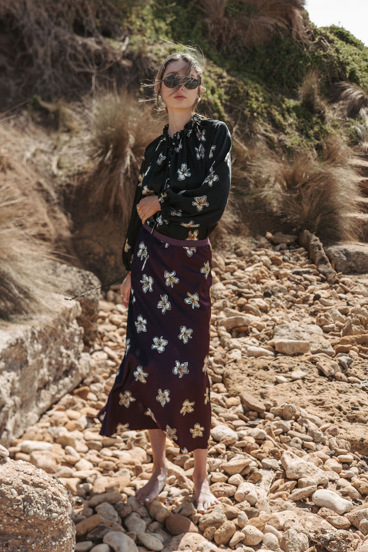 Tallow Skirt Merlot Lillies