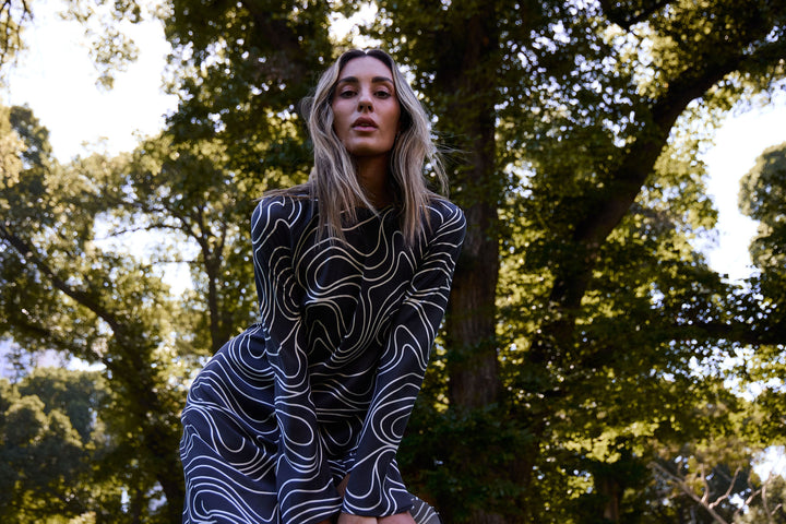 MONUMENT DRESS BLACK SWIRL