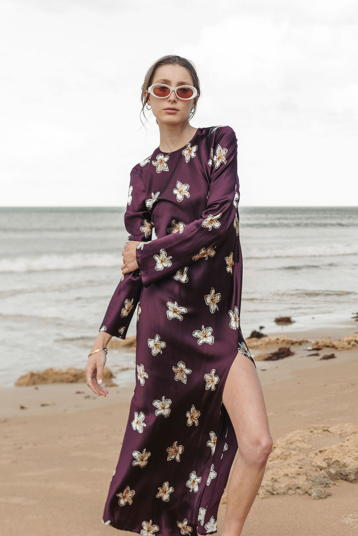 Monument Dress Merlot Lillies