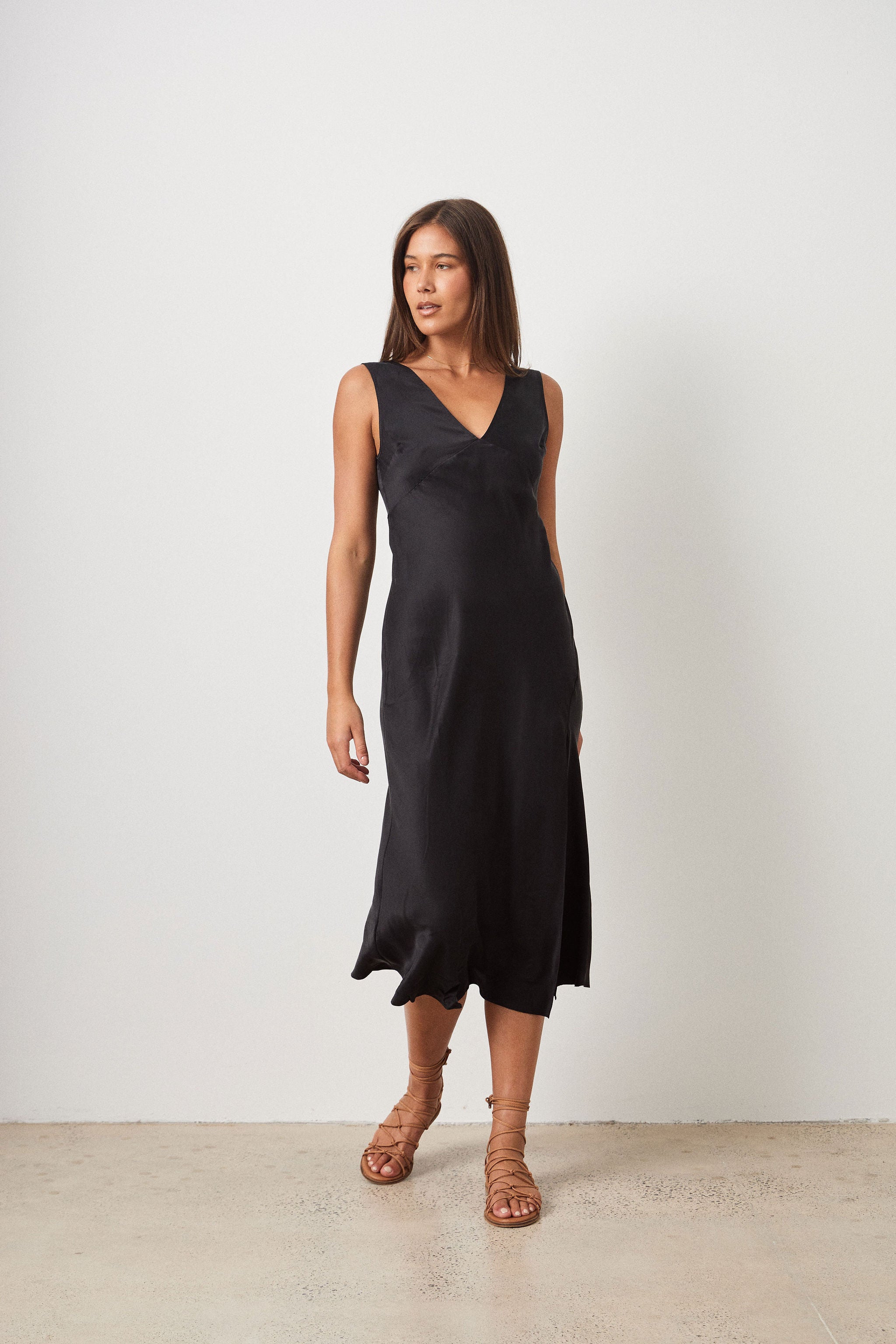 TIBIR DRESS ROOK BLACK – RALF Studios