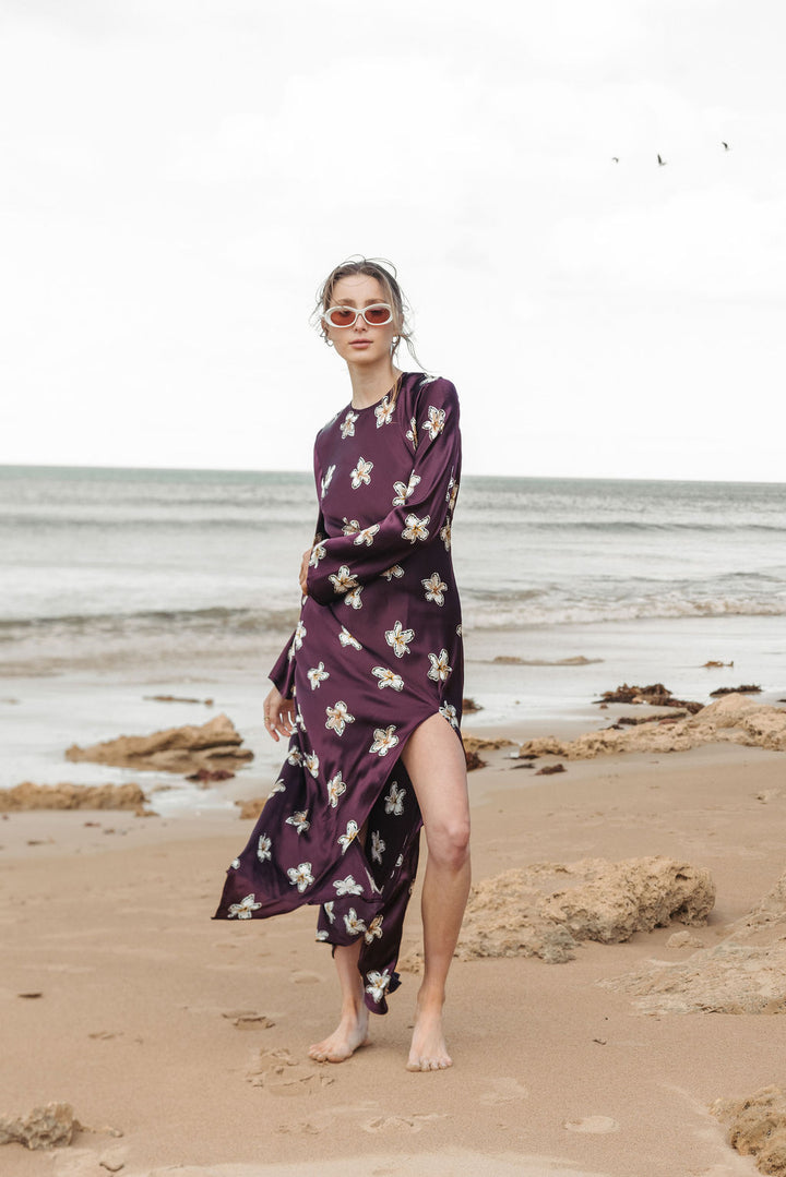 Monument Dress Merlot Lillies