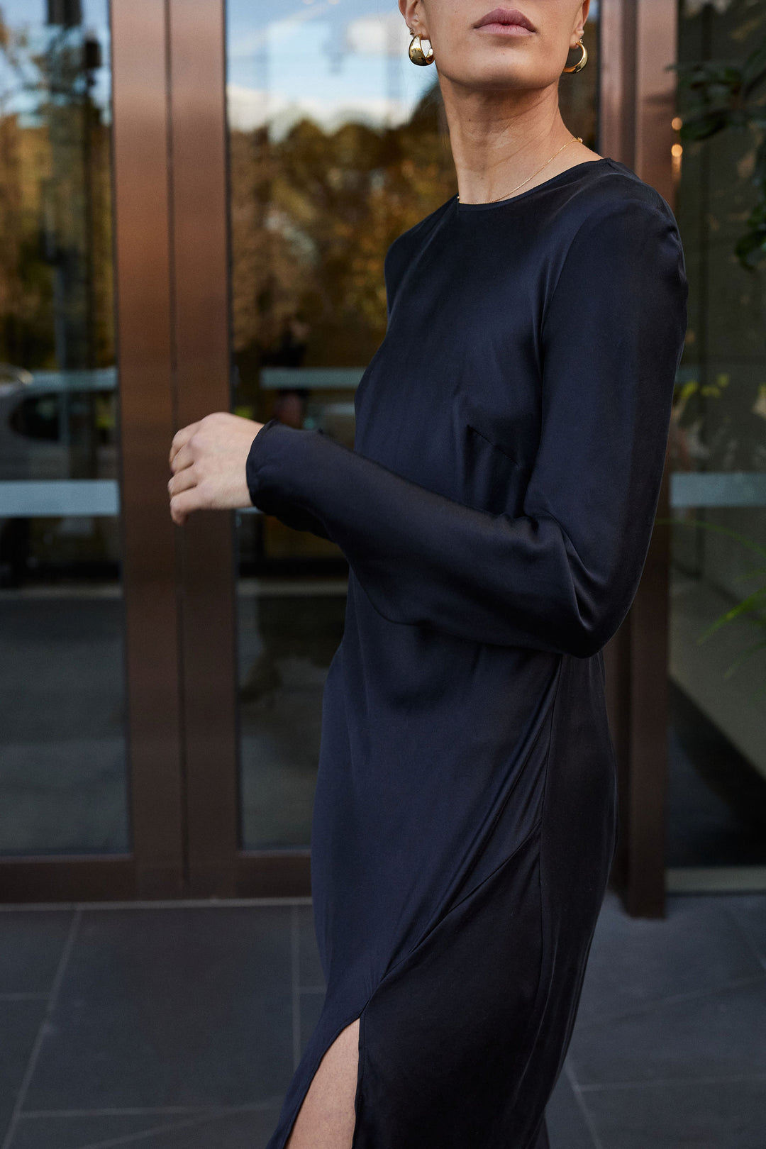 MONUMENT DRESS ROOK BLACK
