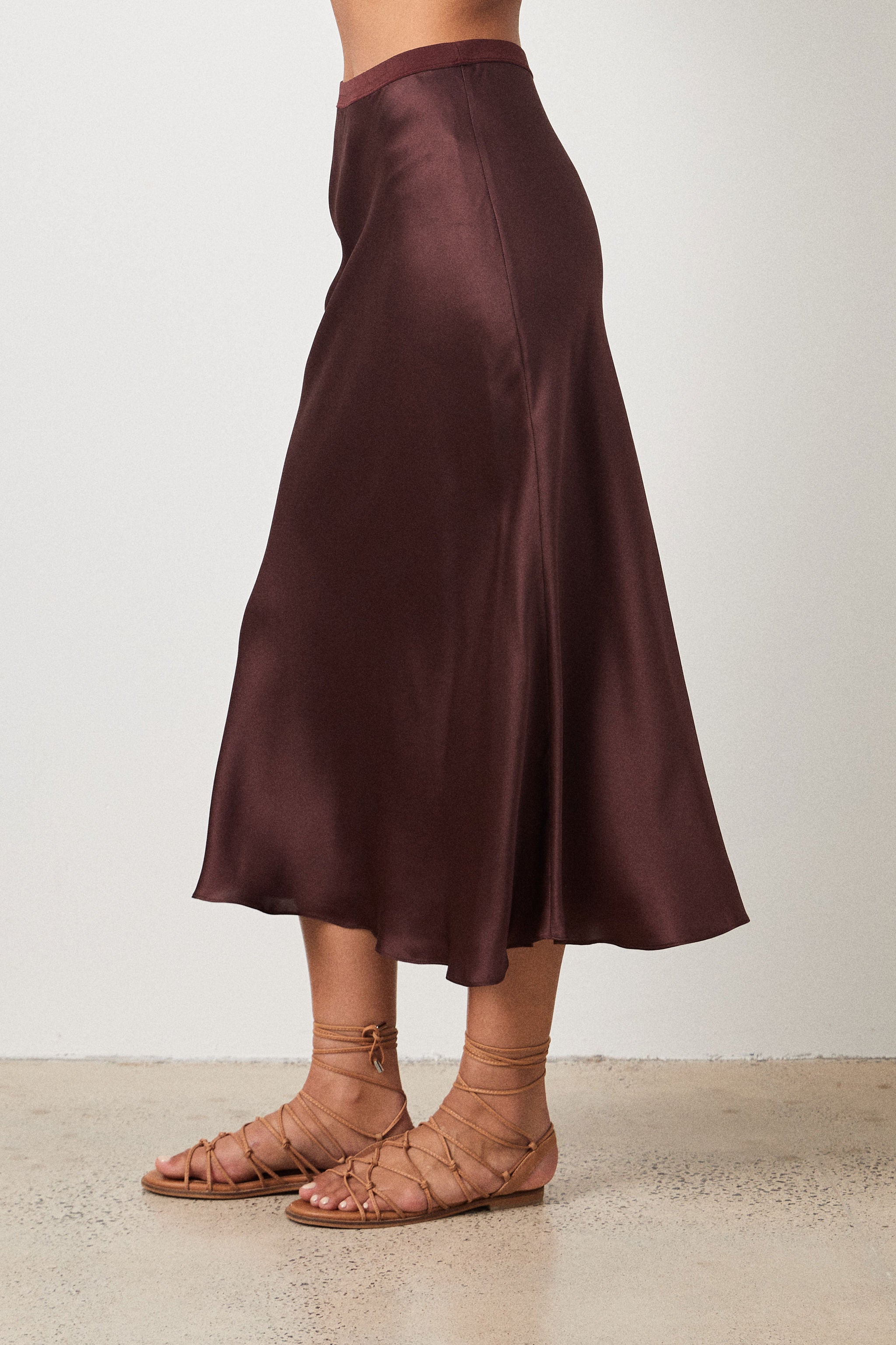 TALLOW SKIRT BRUNETTE